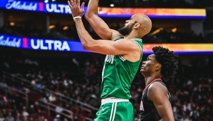 kaiyun-随着火箭93-114惨败！掘金加时输球 西部最新积分榜更新：火箭第4