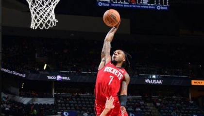 开云体育网址-末节11分造大逆转！火箭白魔惊天一扣打脸多少队？